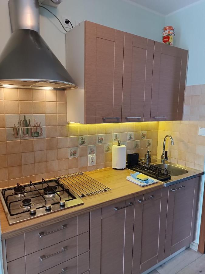 Mala Chatka Caloroczny Domek Krzeszow  Ngoại thất bức ảnh