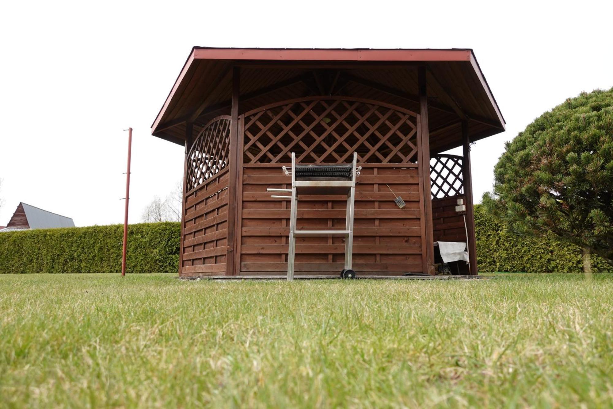 Mala Chatka Caloroczny Domek Krzeszow  Ngoại thất bức ảnh